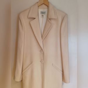 Elegant Cream Women's Coat